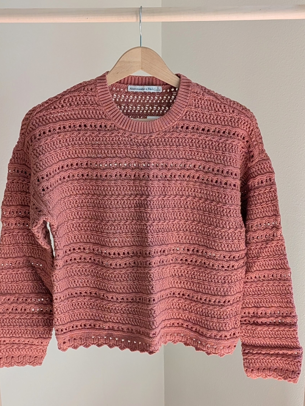 NWT Abercrombie & Fitch Textured Open Stitch Crewneck Sweater In Rose Pink - S - Picture 7 of 12